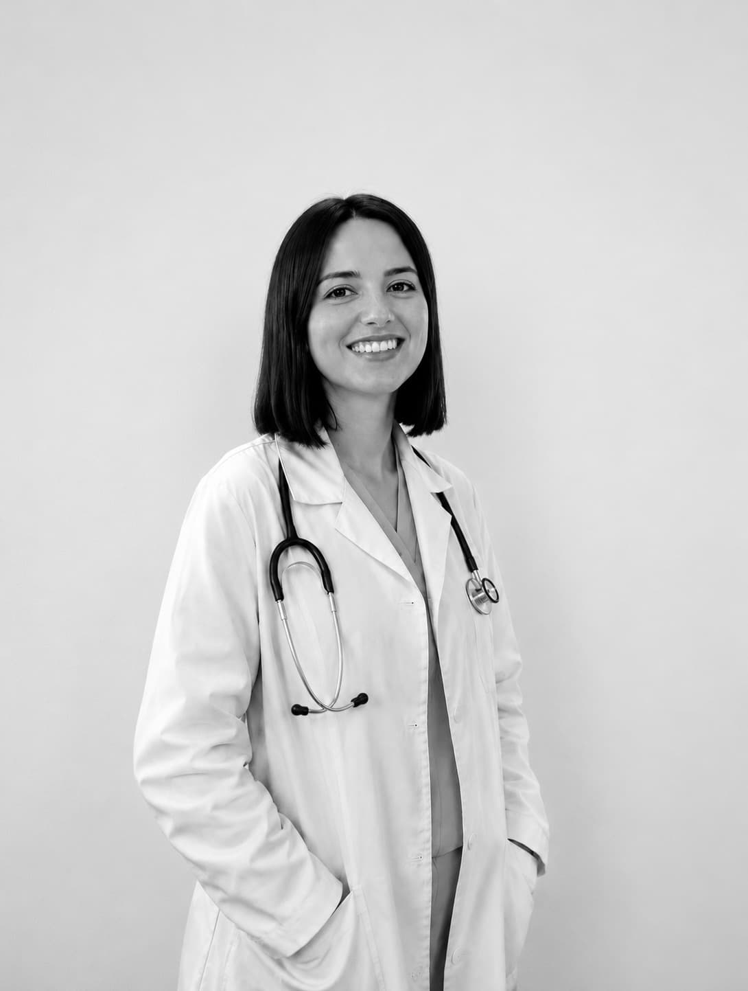 Dra. Clara Vidal Millet en su consulta